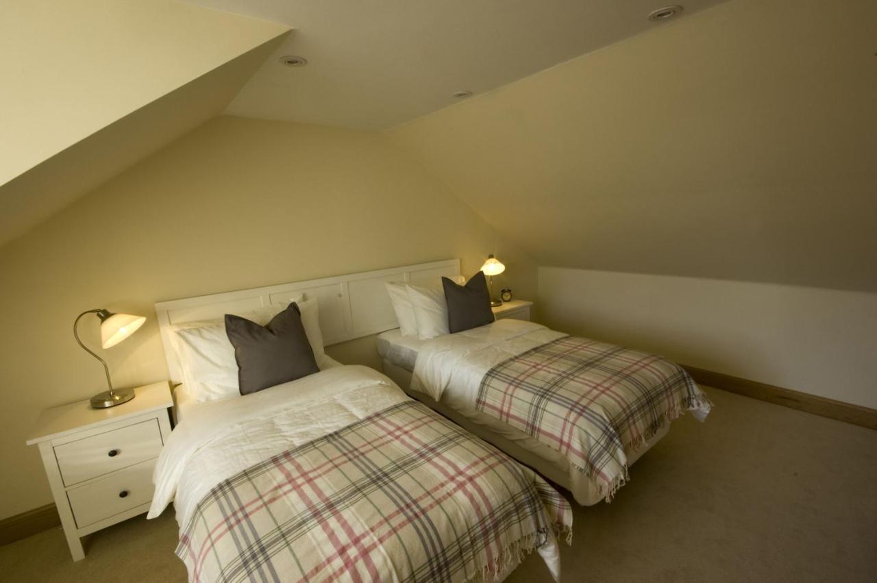 Harviestoun House Villa Dollar Екстериор снимка